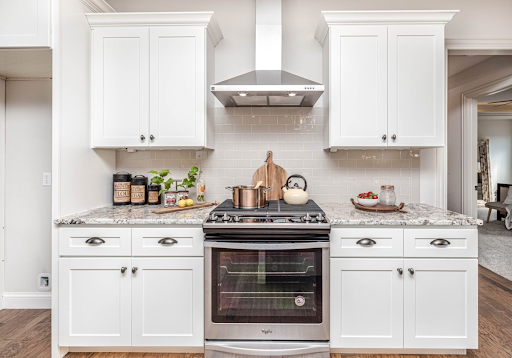 5 Oven Cleaning Tips that Will Transform Your Kitchen Hygiene