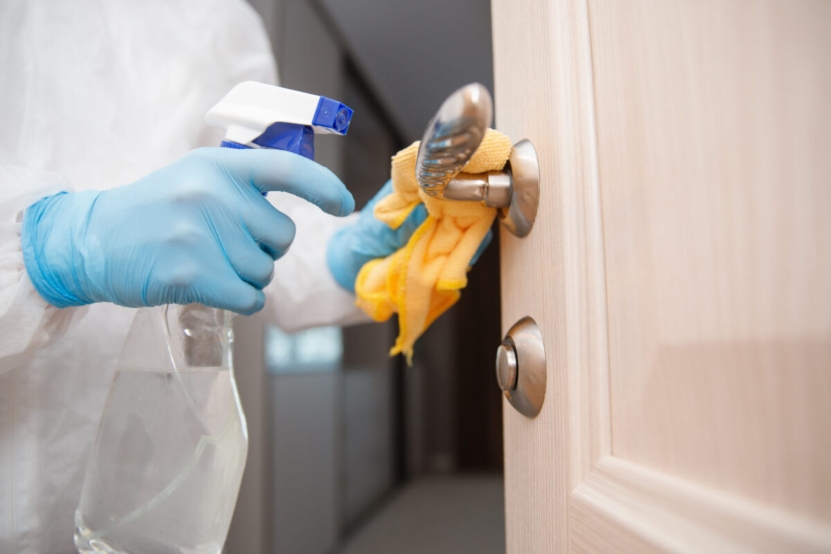 What Can I Expect When You Arrive for a Bio Cleaning?